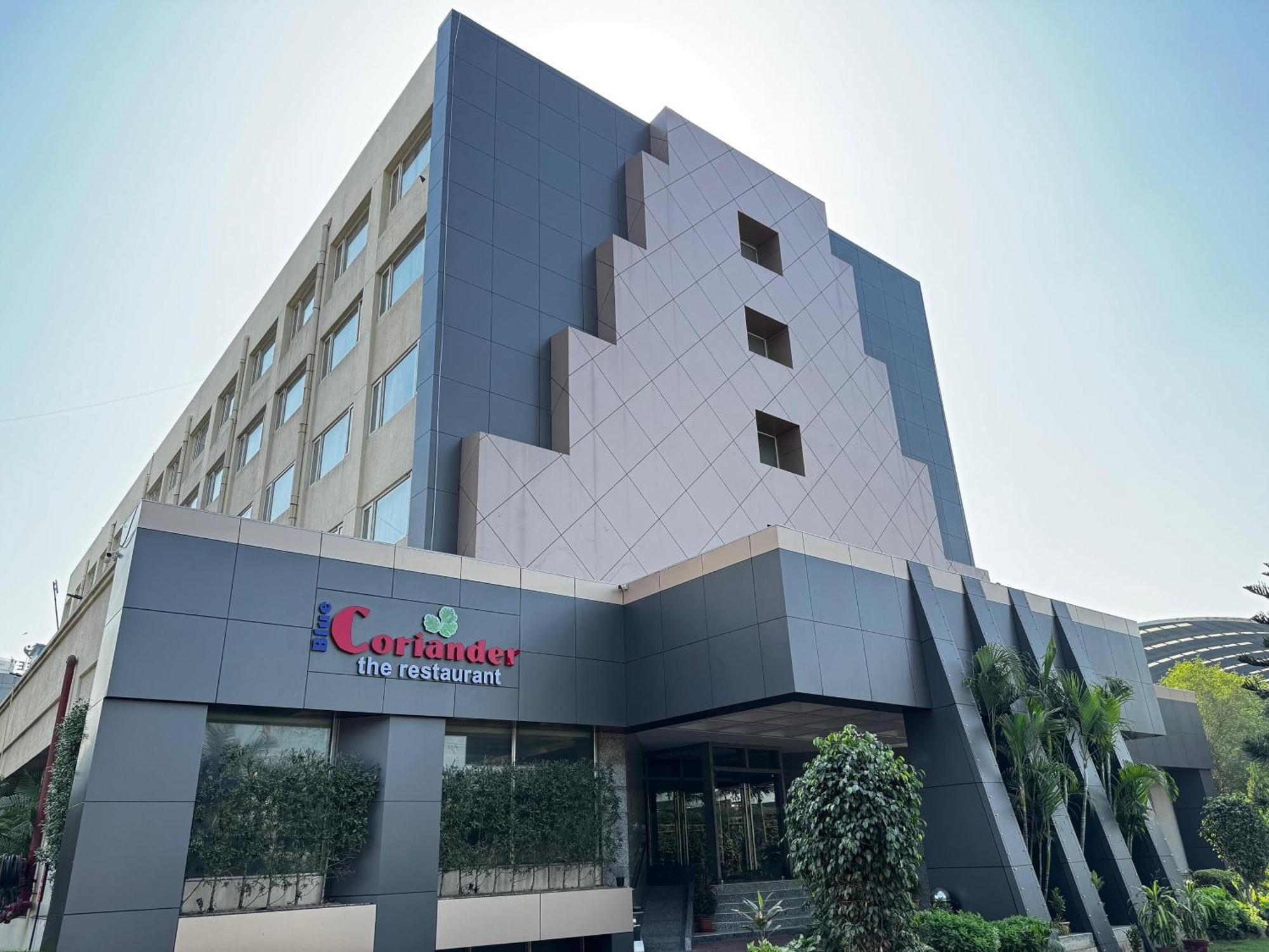 Hotel Lords Plaza Ankleshwar Exterior foto